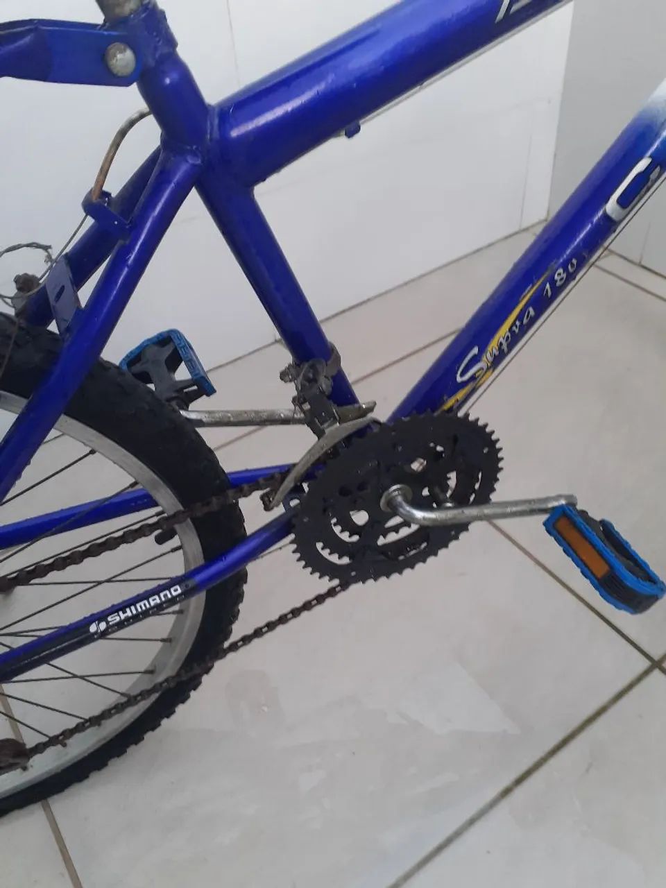 Vende-se Bicicleta Aro 24 18 marchas Seminova - Foto 5