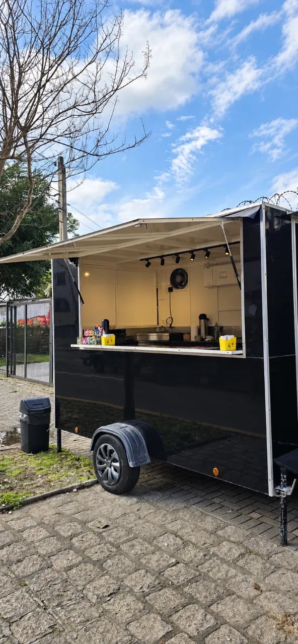 Trailer Food Truck 3x2 2022 Documentado e Pronto para Trabalhar