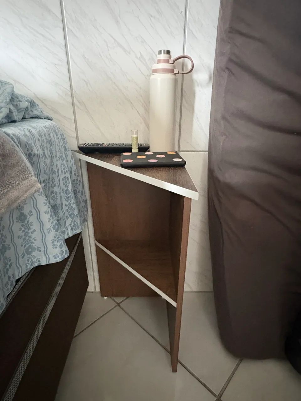 Mesa de canto lateral 