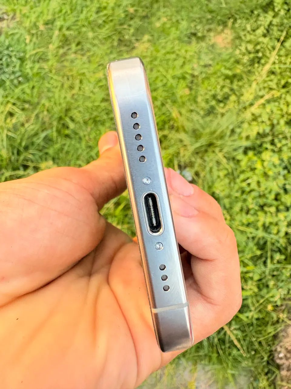 iPhone 16 Pro 256 - Foto 3