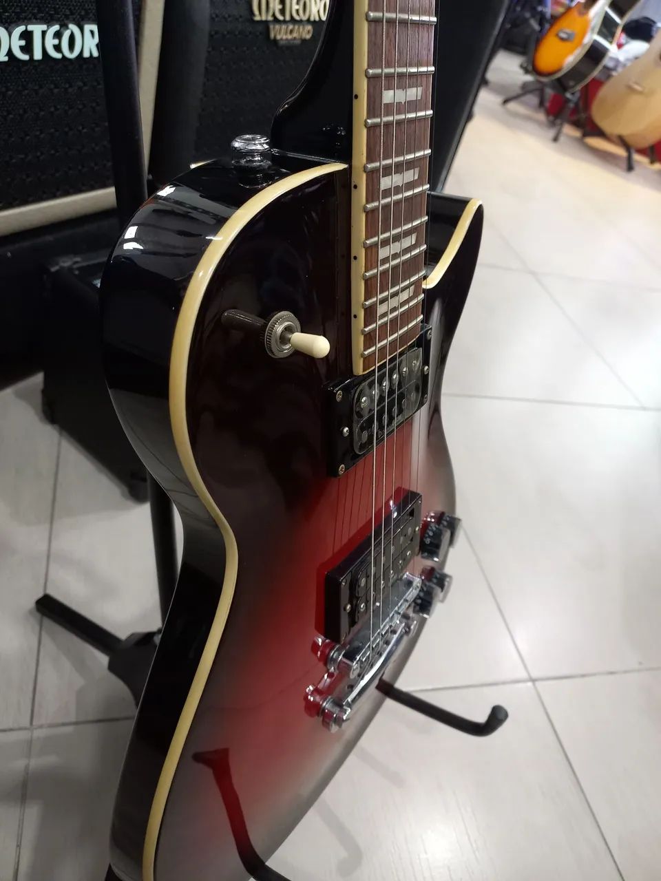 Guitarra washburn Winston nova  - Foto 3