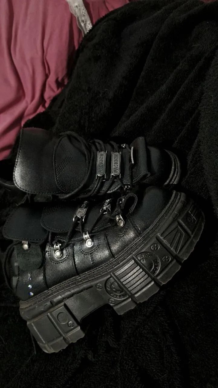 Tênis Estilo Newrock - Usado 1 Vez  - Foto 2