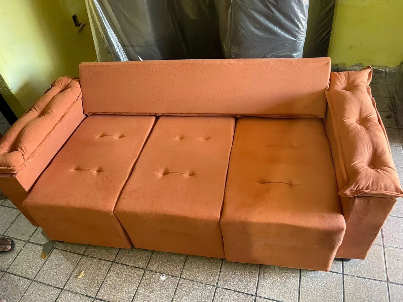 Sofá com três lugares - Foto 3