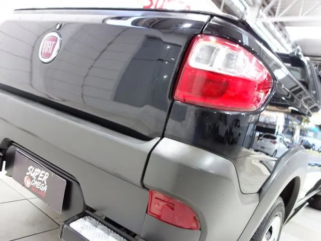 Fiat Strada Working Hard 1.4 Fire Flex 8V CS 2017 - Foto 4