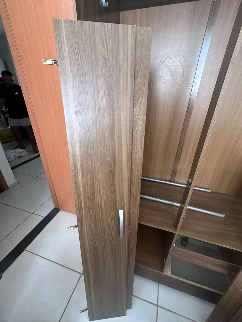 Vendo guarda roupa solteiro