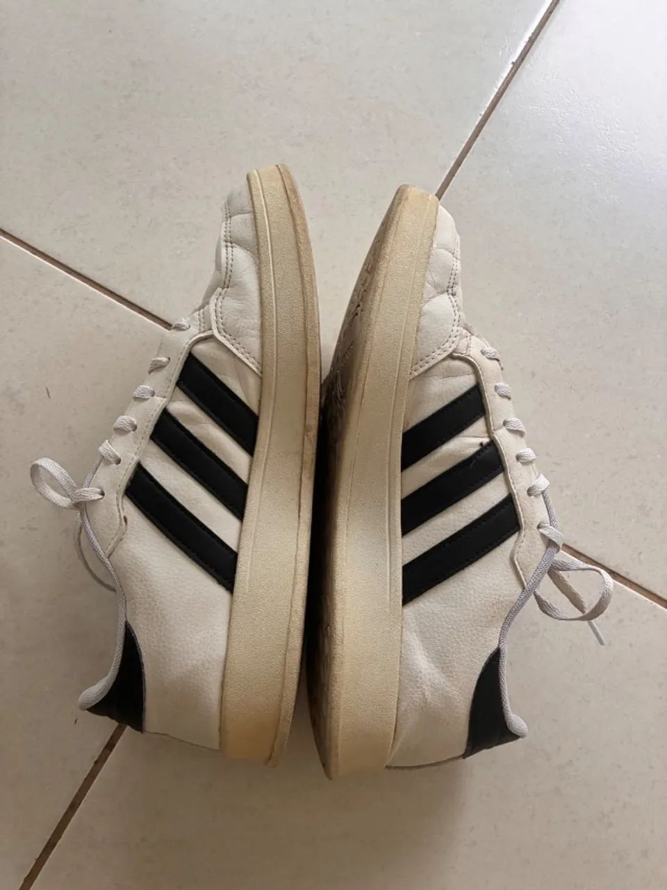 Tênis adidas  - Foto 4