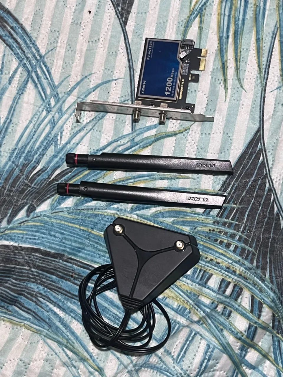 Placa de rede Wi-Fi PCI-E Fenvi + Base Extensora