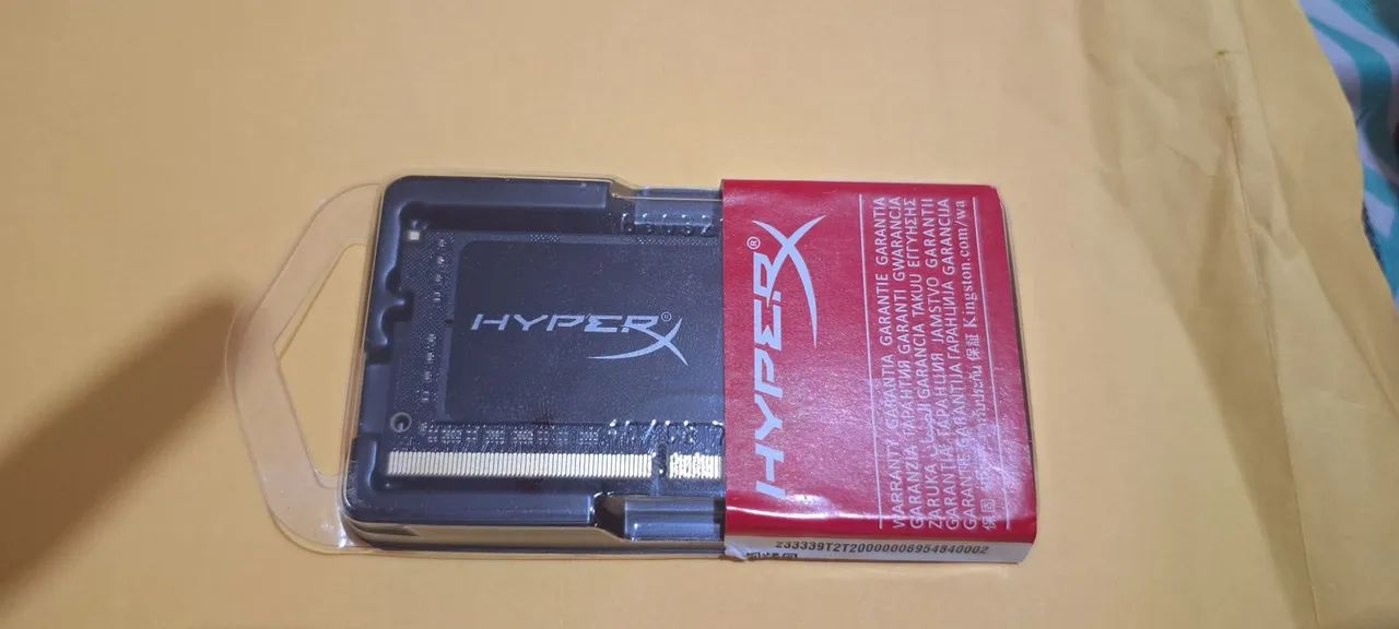 Memória RAM 8GB DDR4 2400MHz Kingston