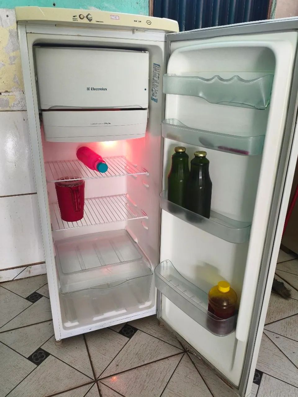Geladeira Electrolux 280 litros  - Foto 3
