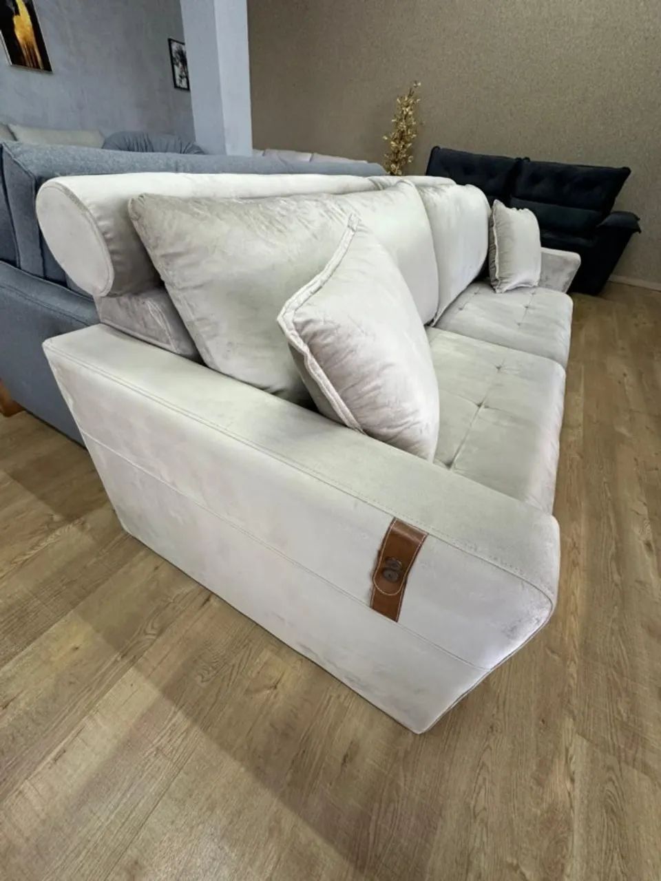 Sofá Retrátil Lobato 2,90m Oferta - Foto 2