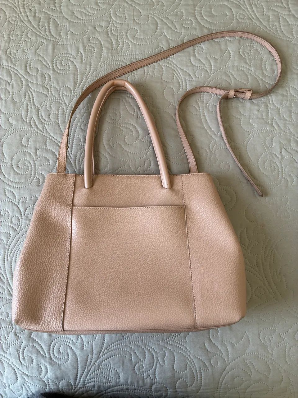 Bolsa feminina em couro legítimo 