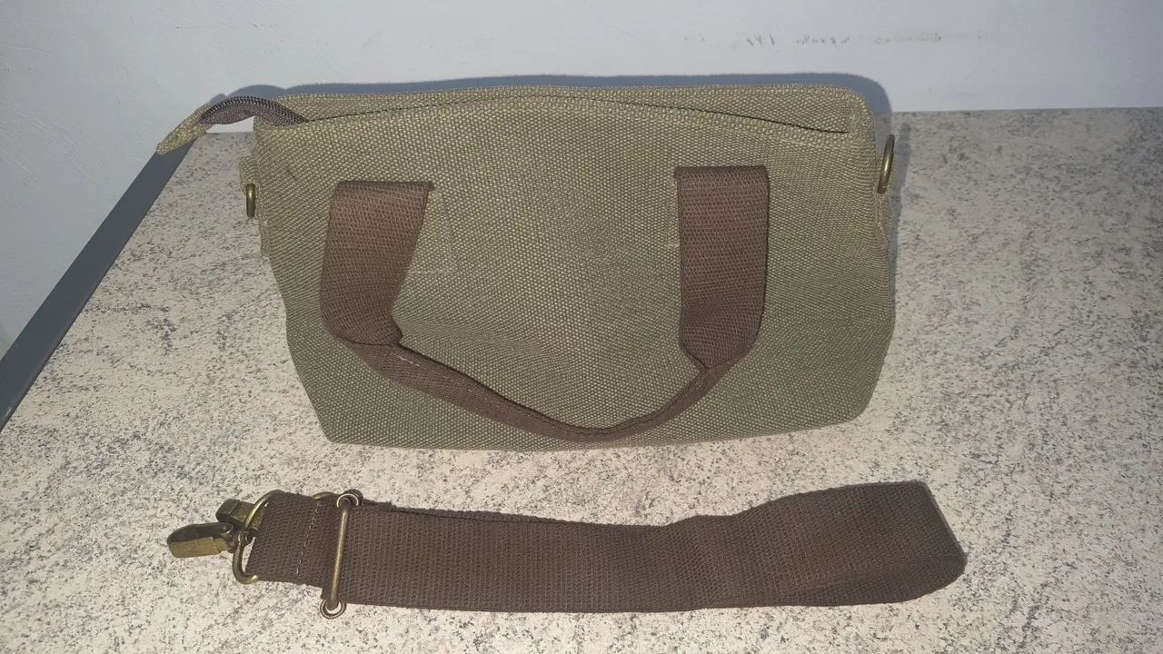 Bolsa em lona com alça para mãos e transversal  - Foto 4