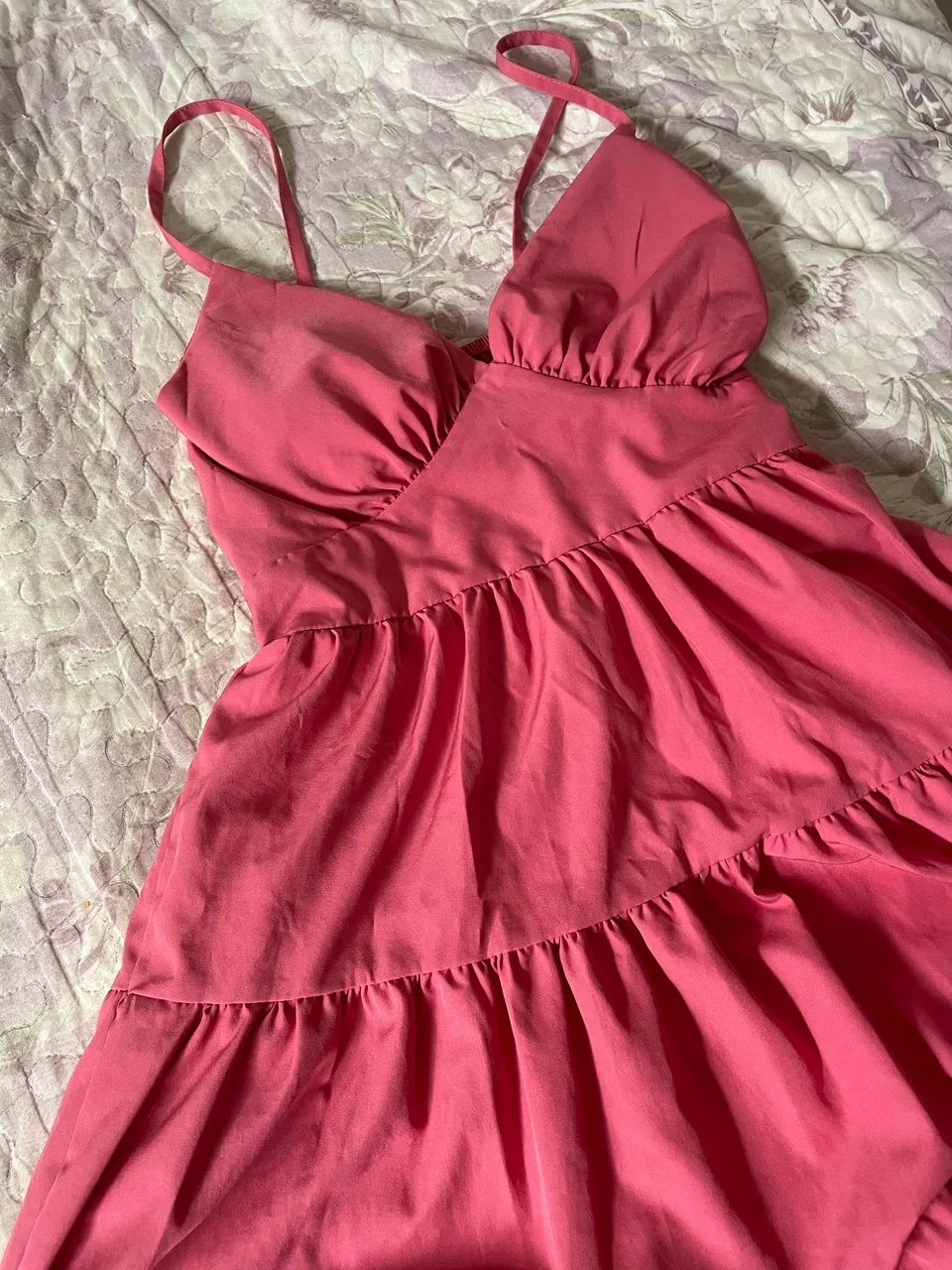Vestidos preto e rosa - Foto 4