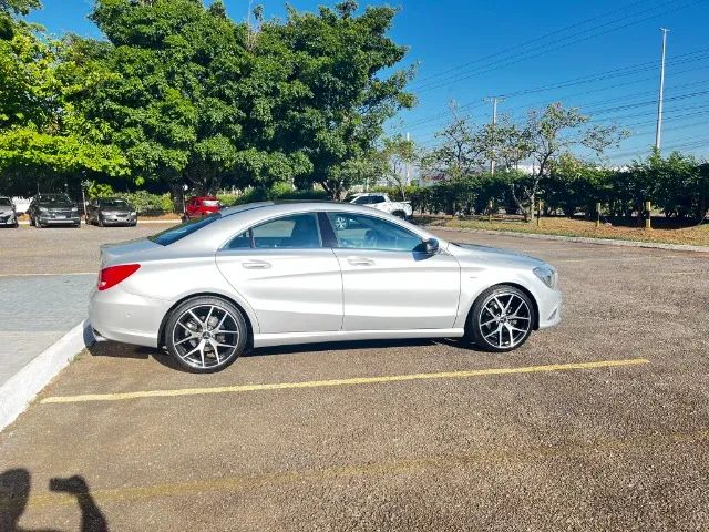 Mercedes-Benz CLA-200 Vision 1.6 TB 16V Flex Aut. 2015