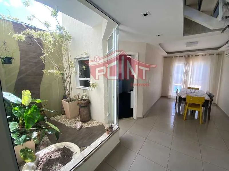 Casa de rua : Duplex / Residencial / Camboinhas - Foto 2