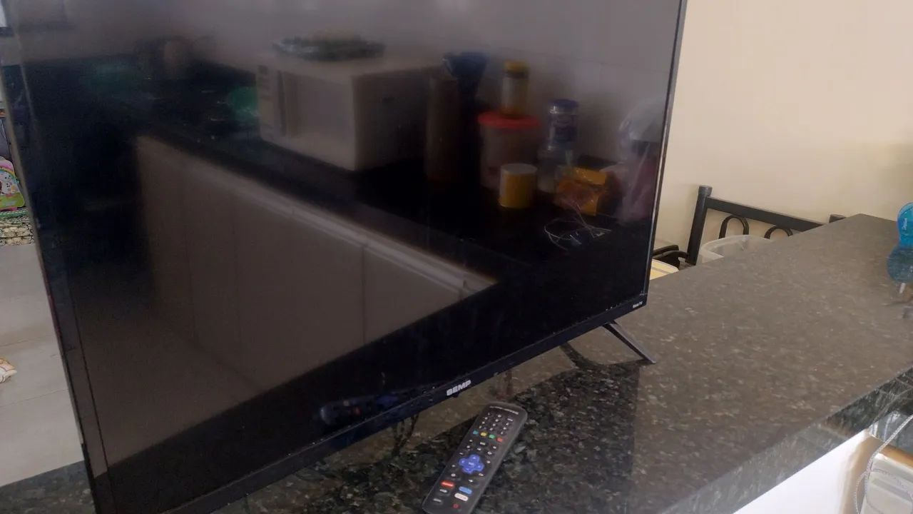TV 32 polegadas - sem detalhe - Foto 4