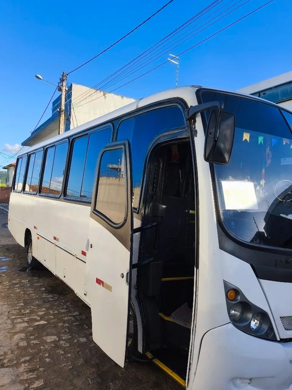 Neobus Thunder Plus executivo  - Foto 5