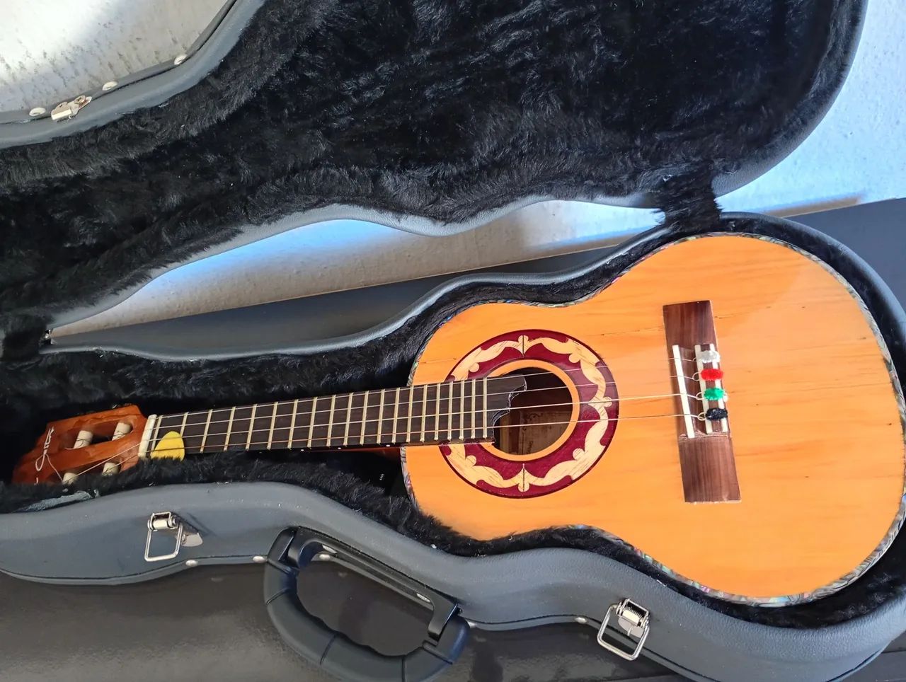Cavaquinho de Castro 