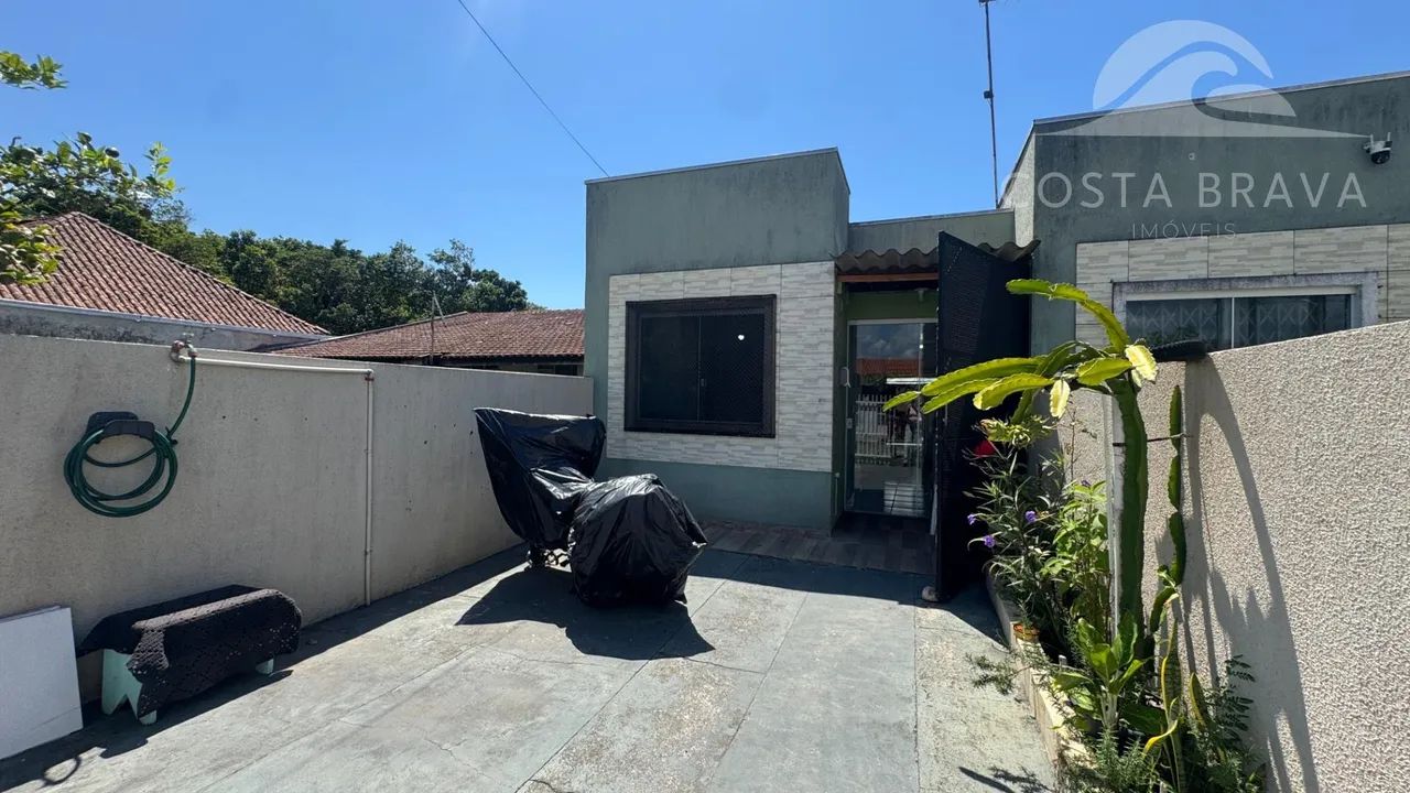 Casa em Saint Etiene - Matinhos