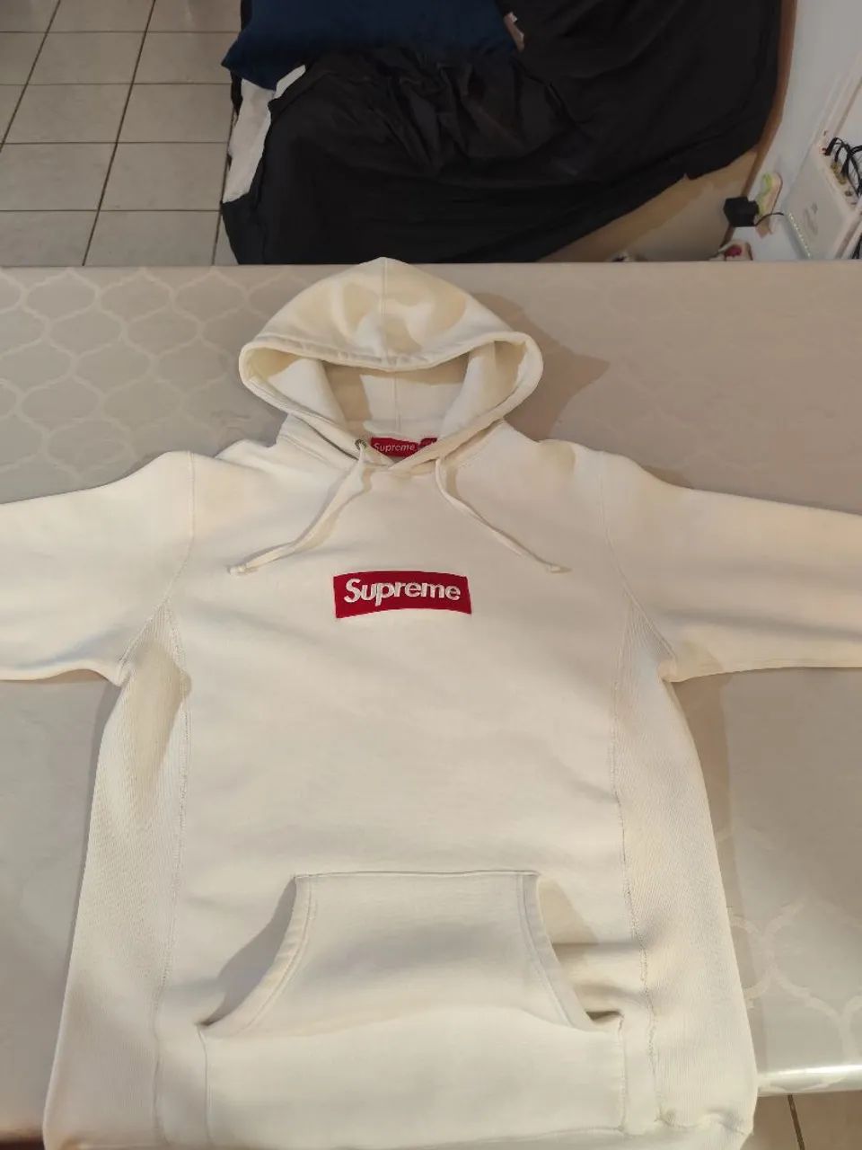 Moletom Supreme Branco