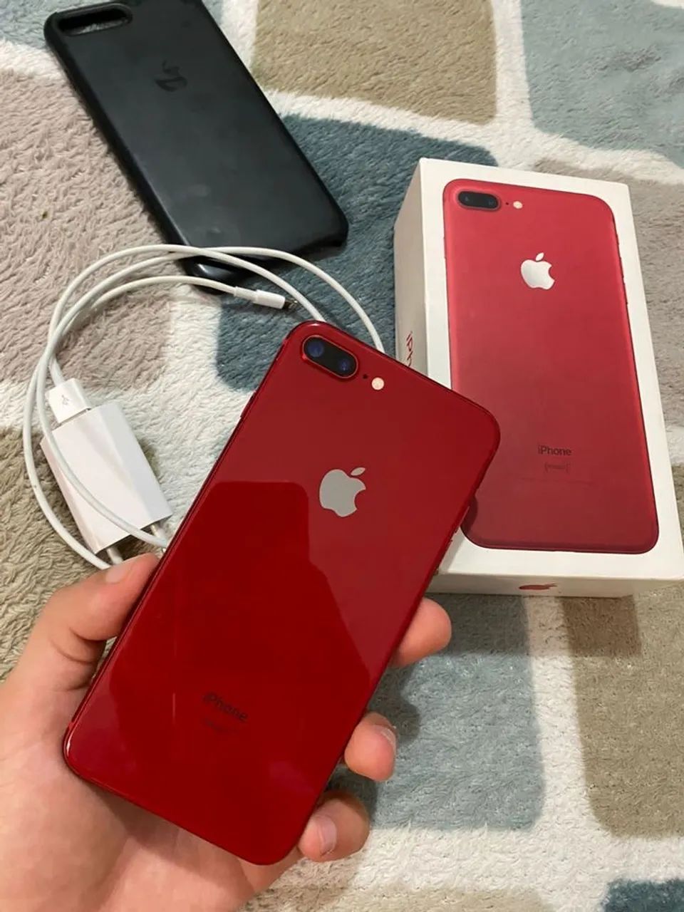 IPHONE 8 PLUS 256gb - Celulares e Smartphones - Marataízes