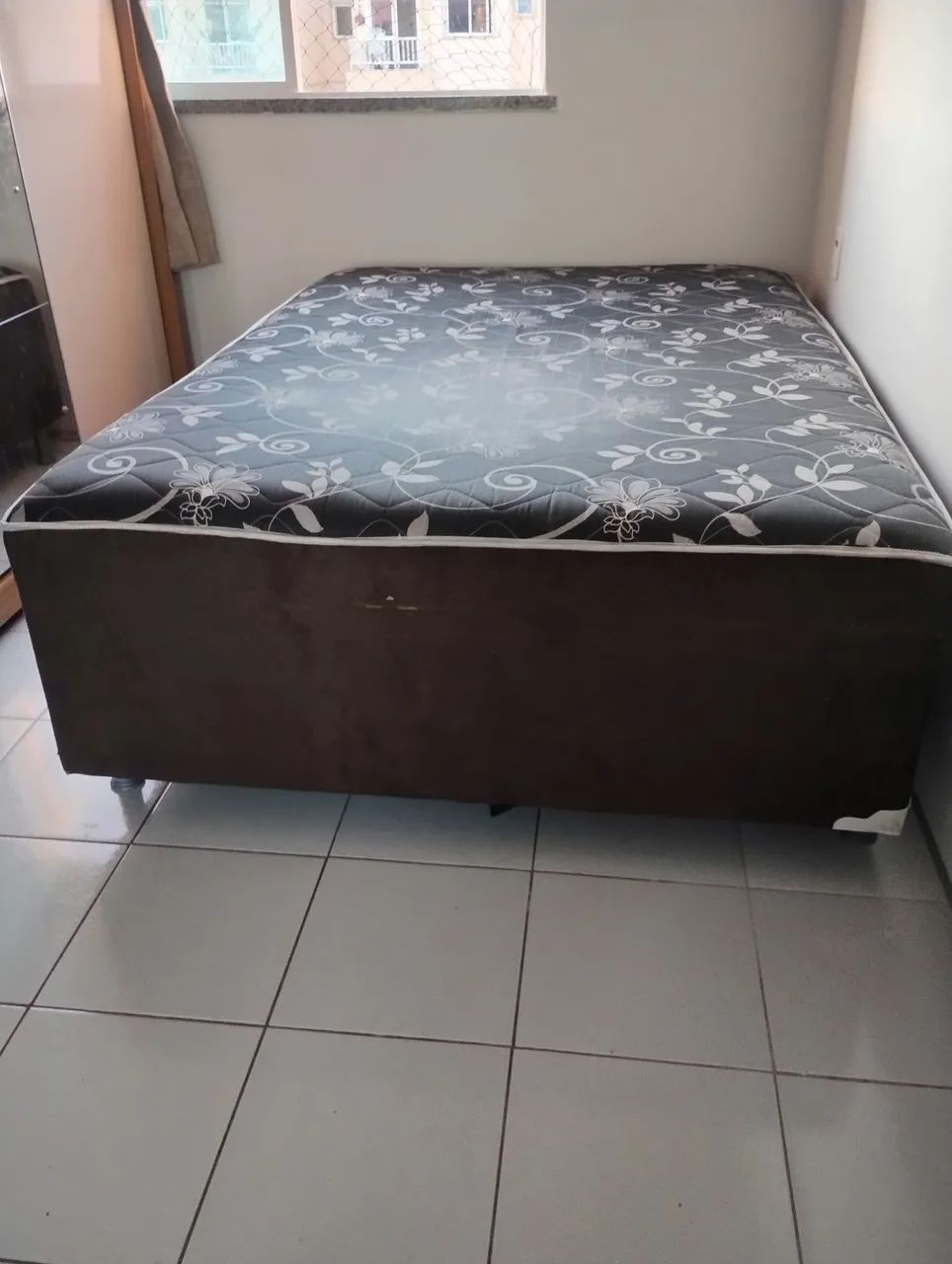Vendo Cama Unibox Casal.