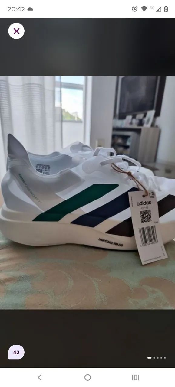 Tênis Adidas 