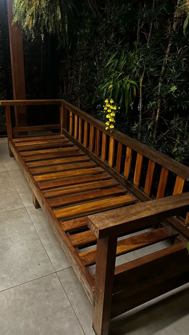 Vendo sofá madeira maciça  - Foto 2