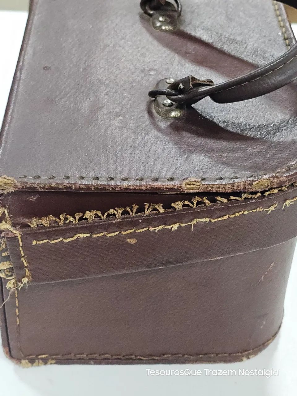 Maleta Em Couro Antiga Fabrica de Malas 23 cm - Foto 3