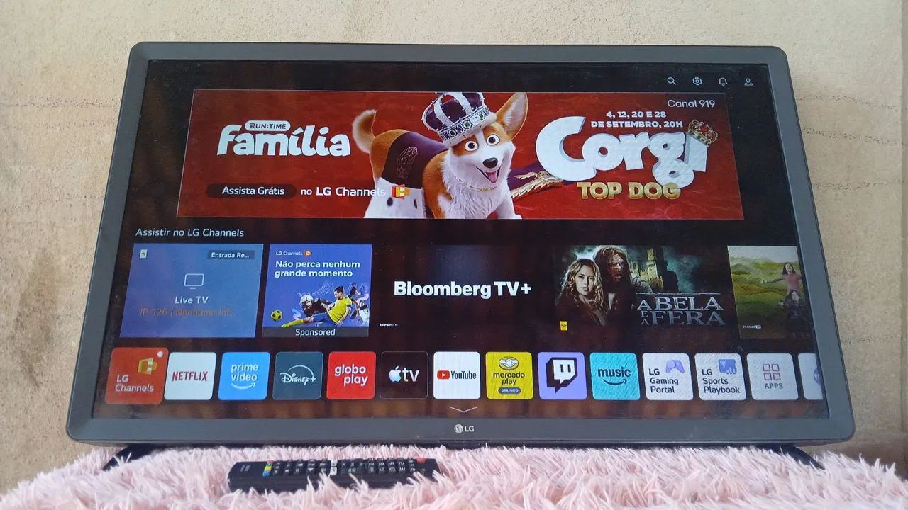 Vendo tv lg 32 polegadas smart funcionando perfeitamente valor 550 Zap *87 - Foto 2