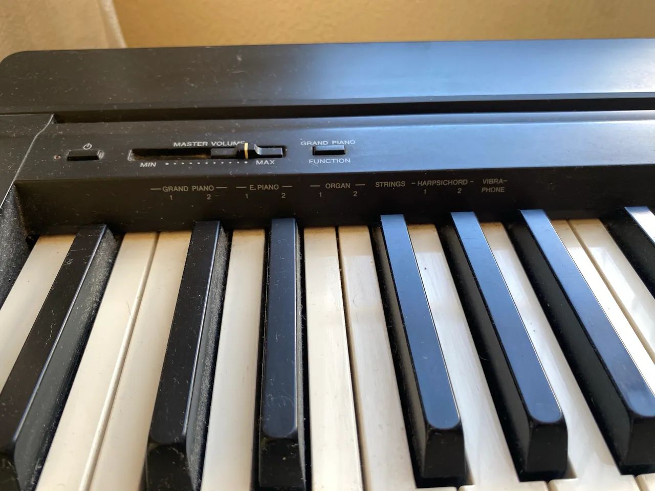 Piano digital Yamaha P-45 com defeito - Foto 3