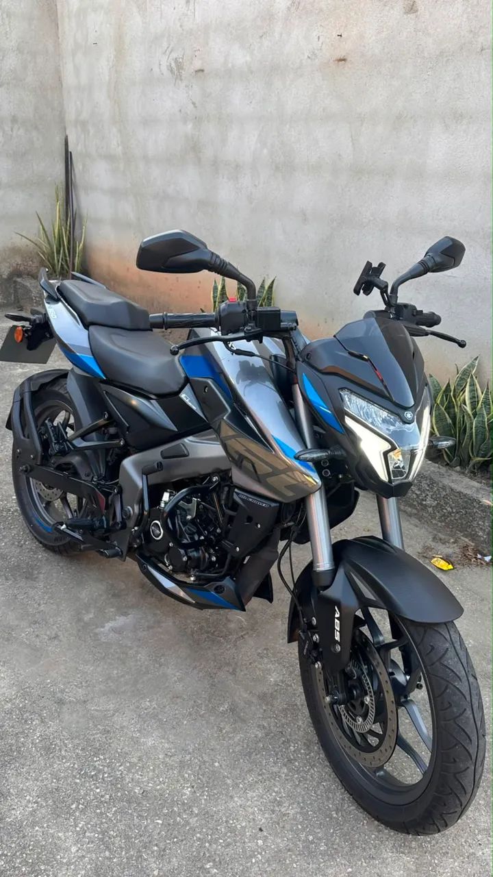 Dominar NS160
