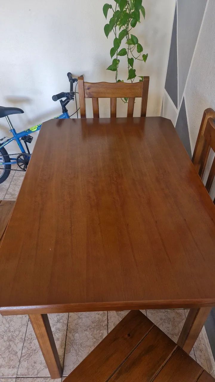 Mesa de madeira 4 lugares  - Foto 3