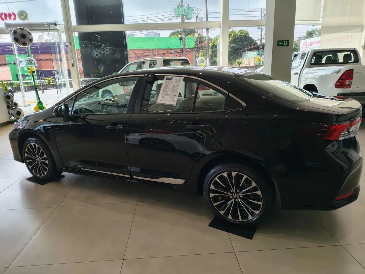 Toyota Corolla Altis Prem. Hybrid 1.8 Flex AUT, foto 4 de 15