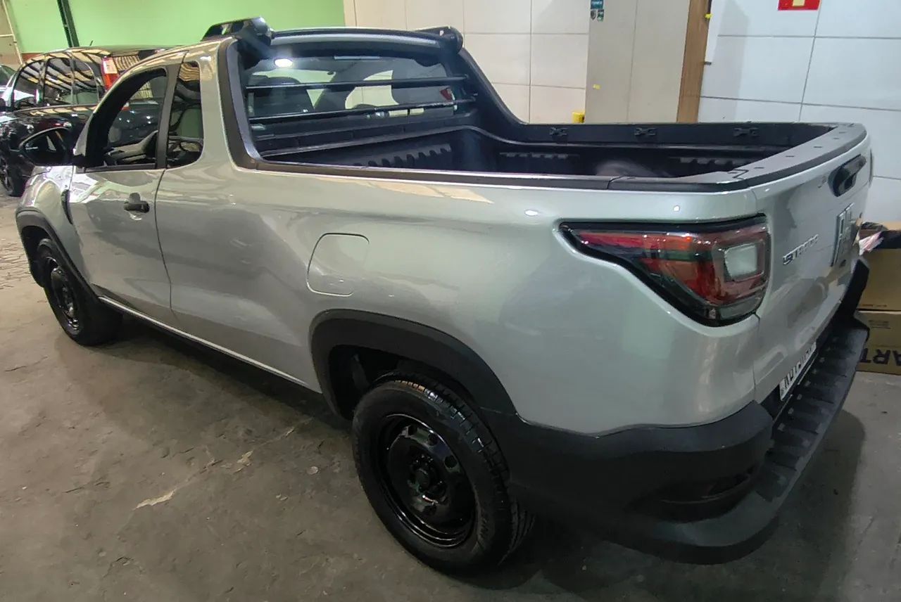 Fiat Strada Endurance 1.4 Flex 8V CS Plus 2023 - Foto 4