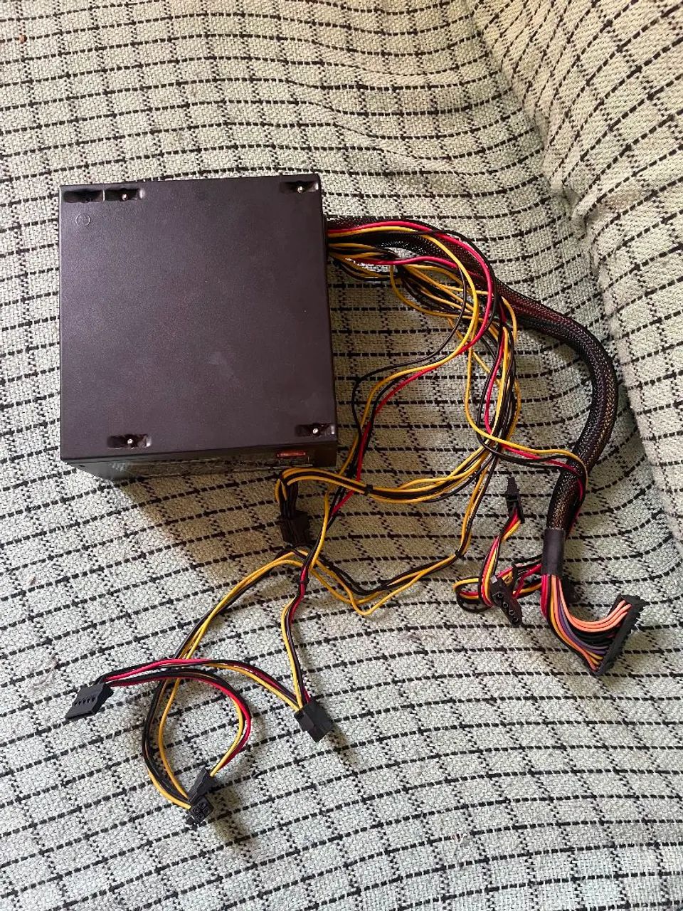 Fonte Tronos 500w usada - Foto 2