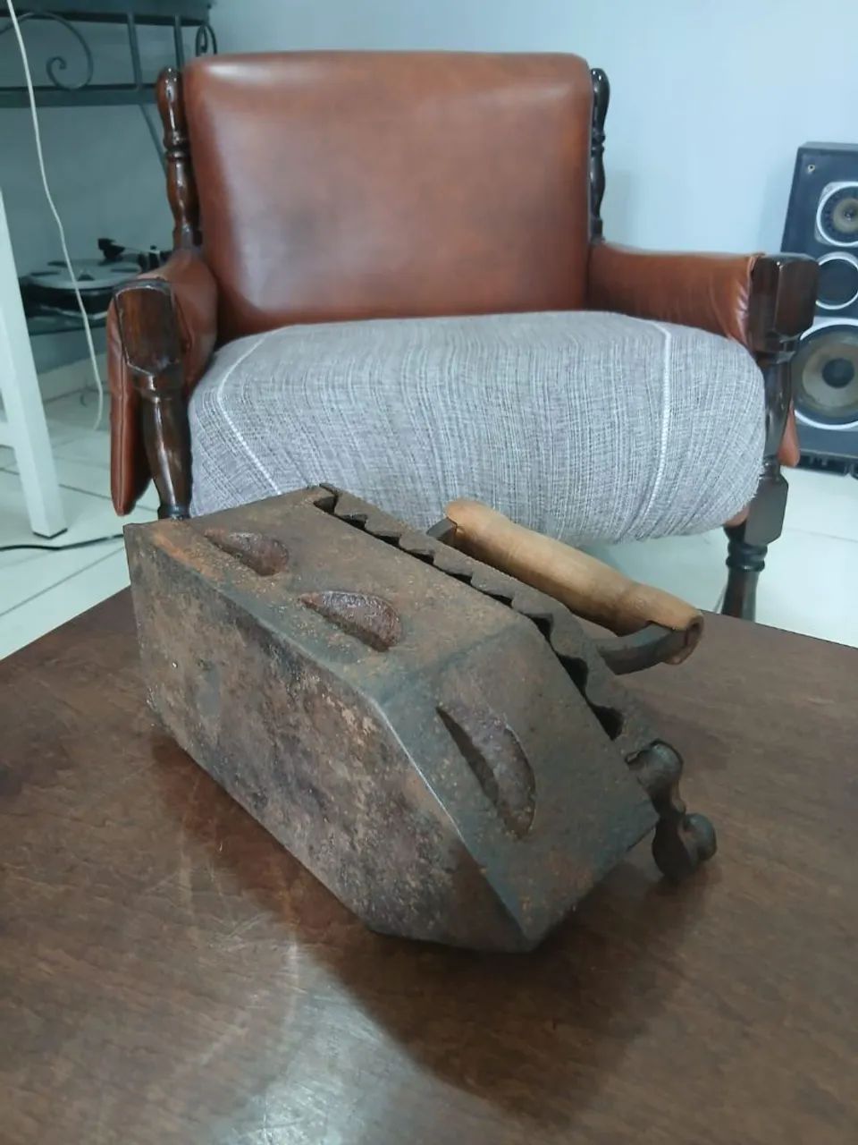 Ferro de passar antigo  - Foto 4