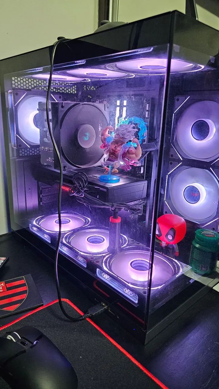 PC GAMER DDR5 RYZEN 5 7600X; AMD 6750XT