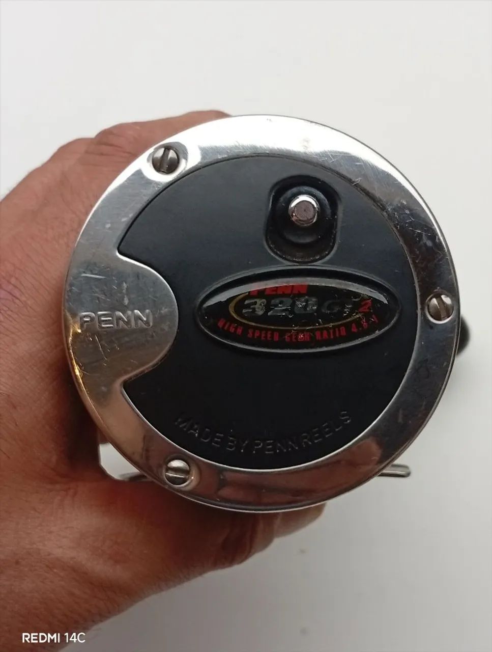 Carretilha para pesca Penn 320 GT2 - Foto 2
