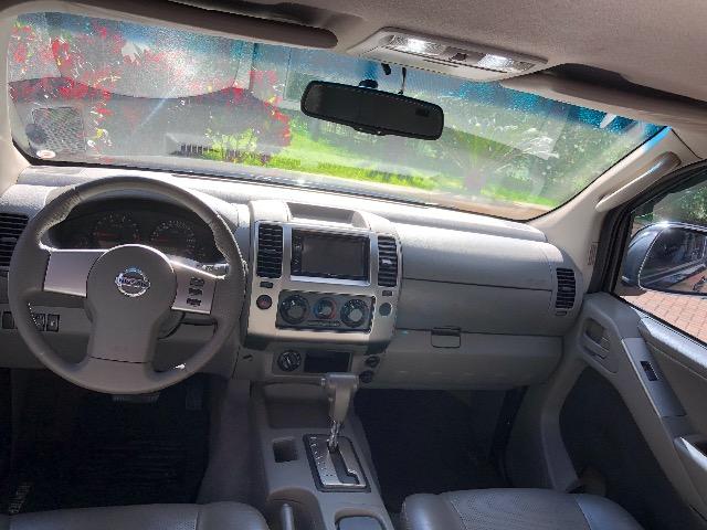 Nissan Frontier 2.5 LE 4x4 Automática Impecável - Foto 10