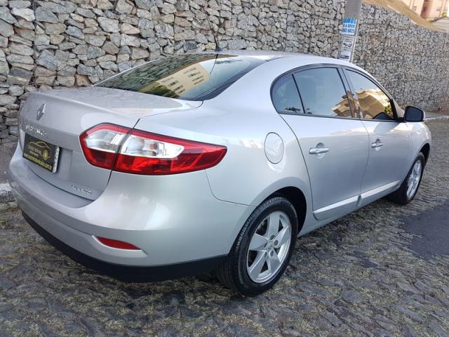 RENAULT FLUENCE DYNAMIQUE 2.0 16V HI-FLEX AUT. 2014 - Foto 5