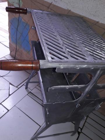 Churrasqueura G aberta batido