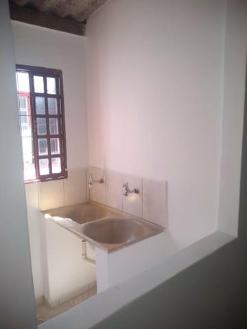 Vendo casa na qc 04 do riacho Fundo II - Foto 7