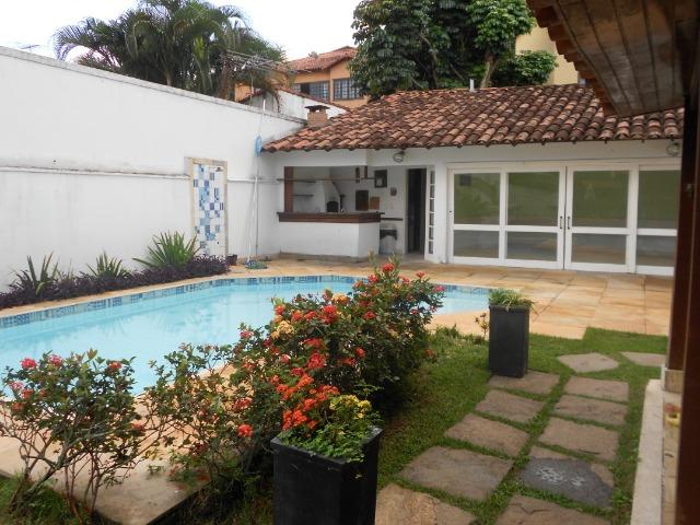 Ampla casa em condomínio fechado de Itaipu