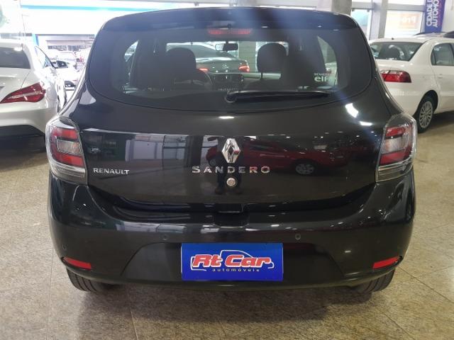 Sandero vibe 1.0 flex 2017/2017 preto 4portas completo - Foto 5