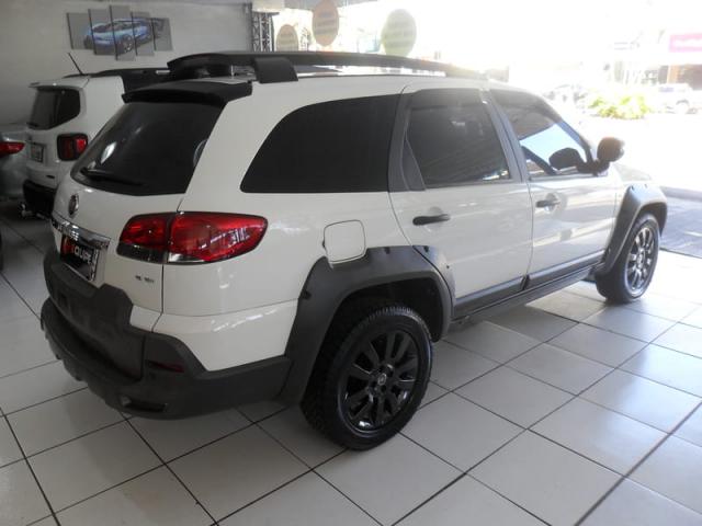 FIAT PALIO WEEKEND ADVENTURE 1.8 DUALOGIC 16V 2015 - Foto 4