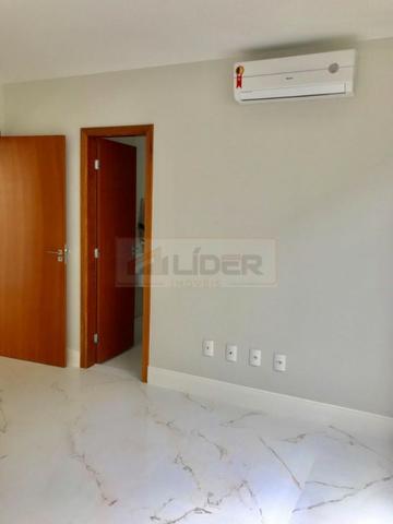 Casa Quadriplex em área nobre com elevador e energia solar - Foto 13