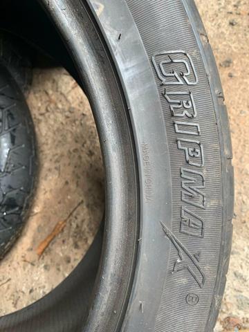 Pneus 315/35/20 gripmax/acelera meia vida sem defeitos (não são riscados) aro 20 - Foto 11
