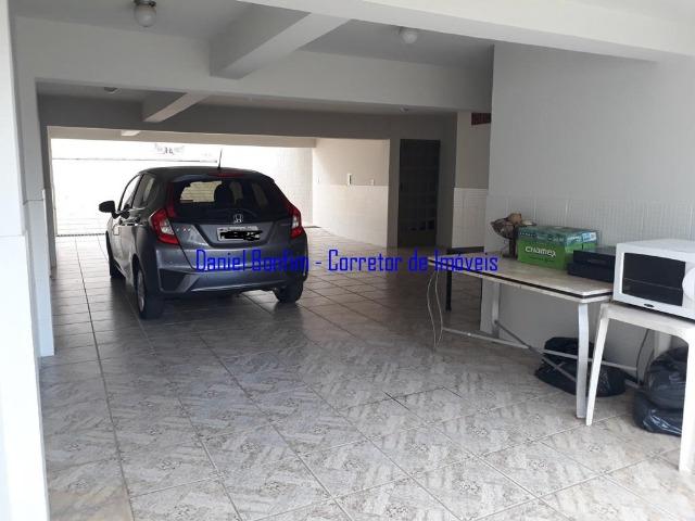 Casa com 04 quartos no bairro Grã-Duquesa - lote inteiro - Foto 5