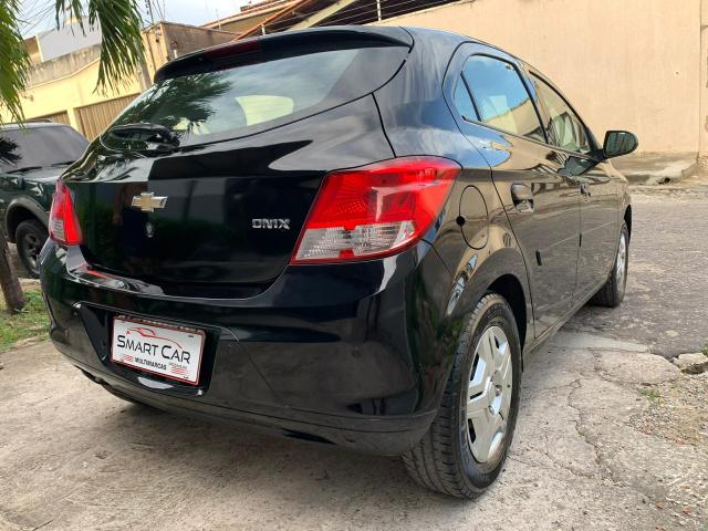 Chevrolet/Onix LS 1.0 8V (flex) 2014/2015 4P Manual - Foto 2